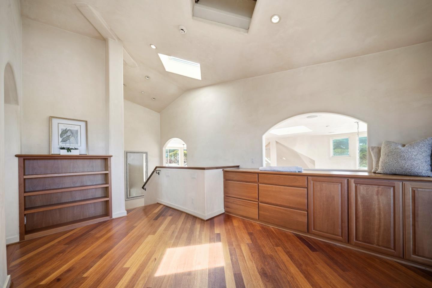 Detail Gallery Image 25 of 37 For 1273 Surf Ave, Pacific Grove,  CA 93950 - 4 Beds | 3/1 Baths