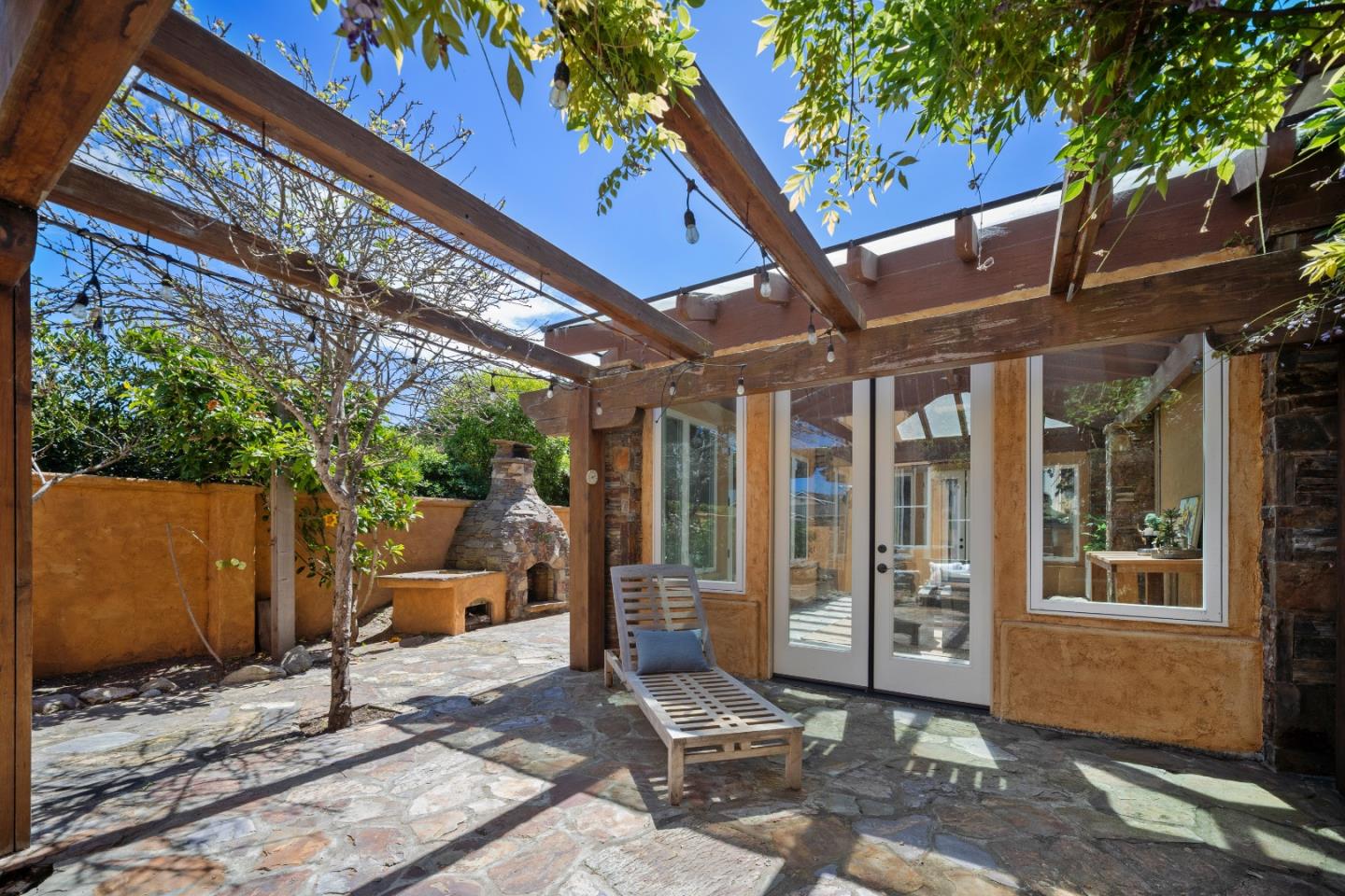 Detail Gallery Image 30 of 37 For 1273 Surf Ave, Pacific Grove,  CA 93950 - 4 Beds | 3/1 Baths