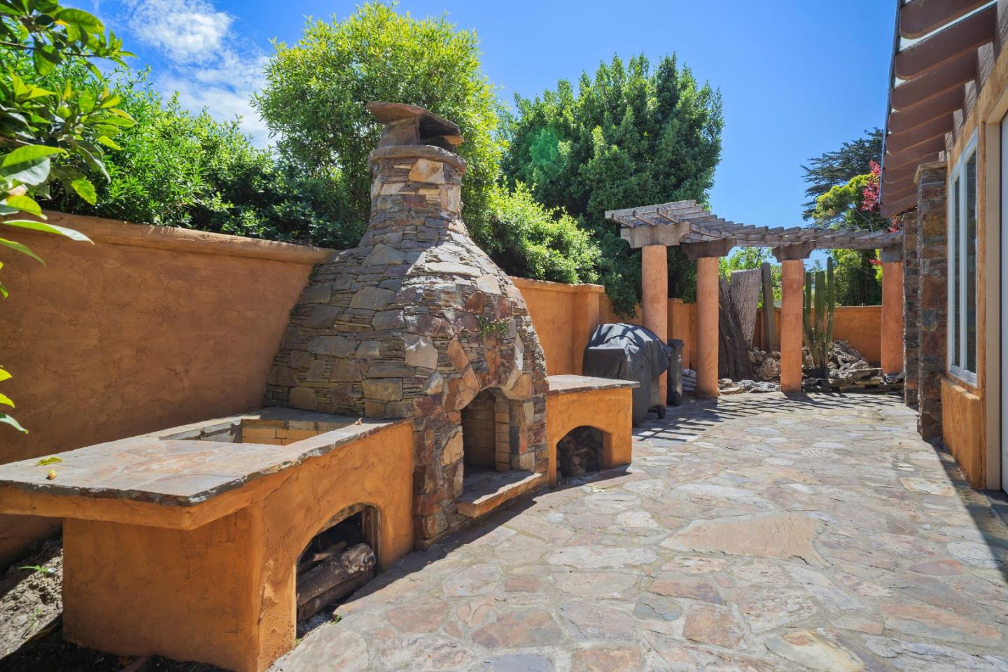 Detail Gallery Image 31 of 37 For 1273 Surf Ave, Pacific Grove,  CA 93950 - 4 Beds | 3/1 Baths