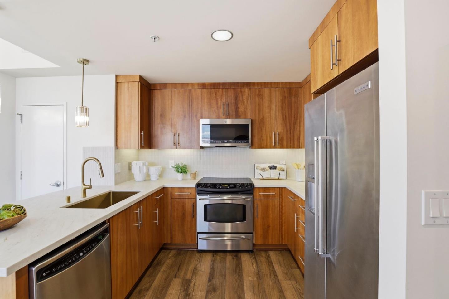 Photo #5: ML82043318 Listing: Photo #5