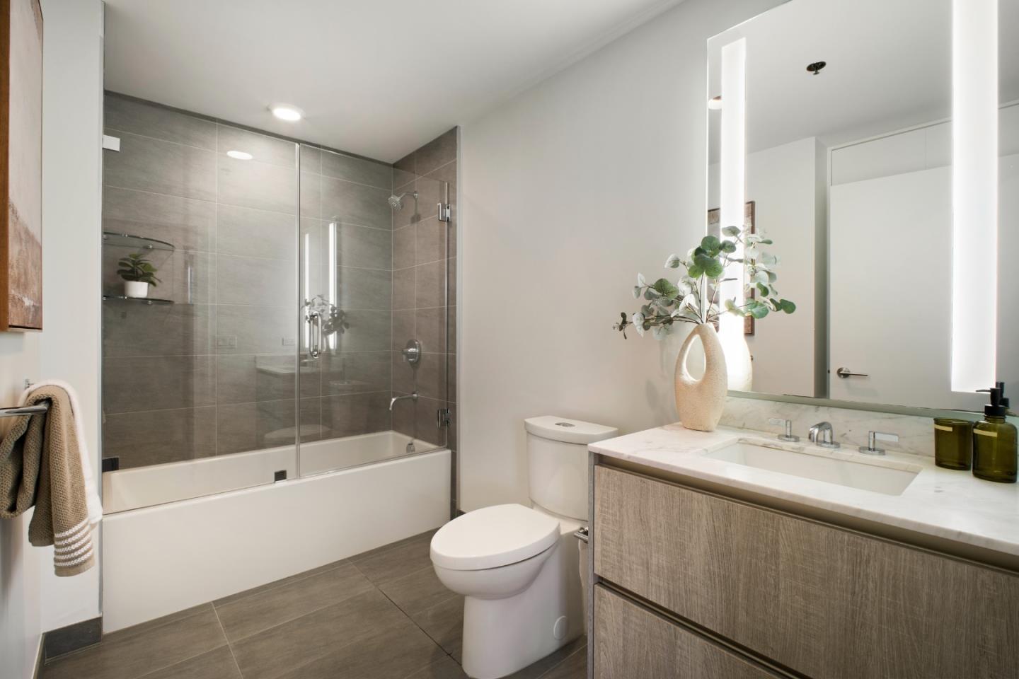 Detail Gallery Image 52 of 73 For 338 Main St 18b,  San Francisco,  CA 94105 - 2 Beds | 2 Baths