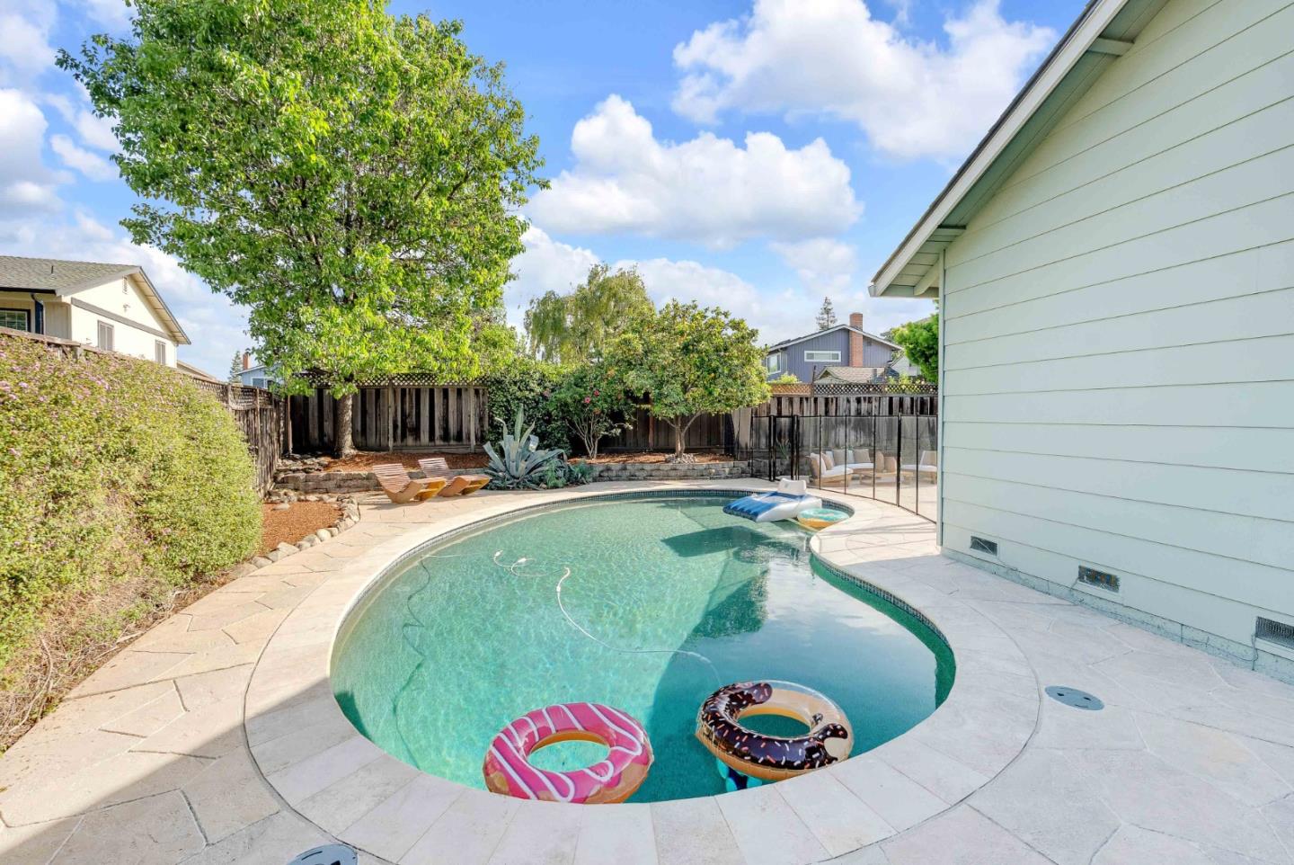 Detail Gallery Image 40 of 58 For 1060 Shandwick Ct, San Jose,  CA 95136 - 4 Beds | 2/1 Baths