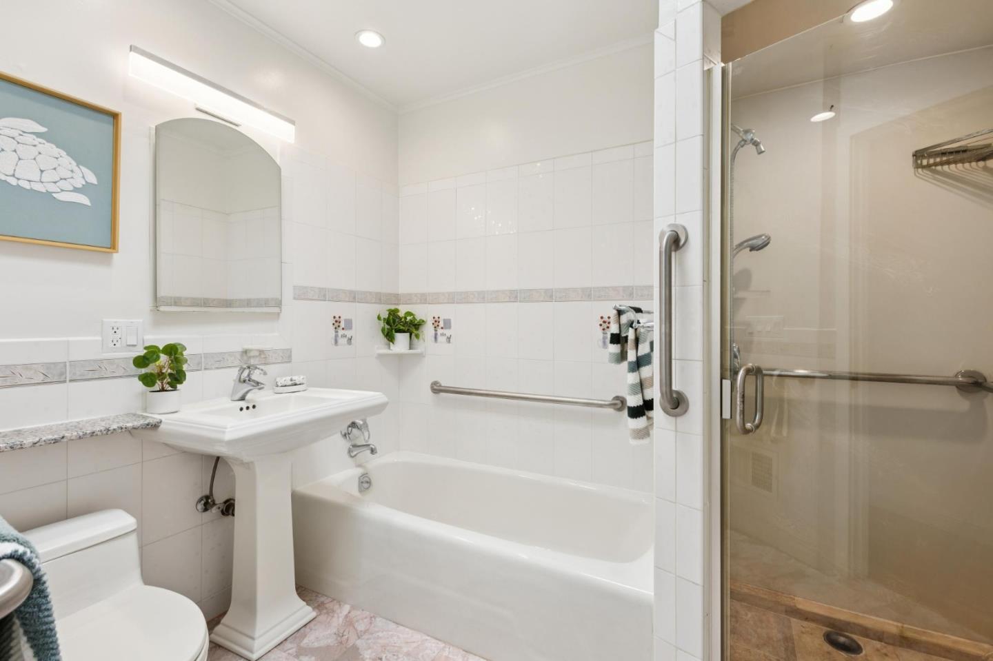 Detail Gallery Image 11 of 27 For 231 Ottawa Ave, San Francisco,  CA 94112 - 3 Beds | 2 Baths