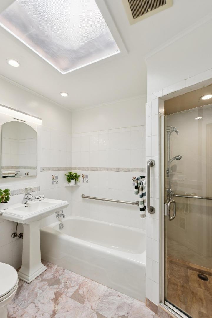 Detail Gallery Image 12 of 27 For 231 Ottawa Ave, San Francisco,  CA 94112 - 3 Beds | 2 Baths