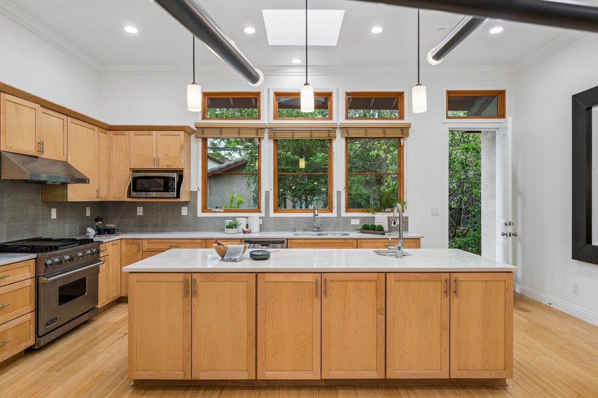 2308 Hillside Drive, Burlingame, CA, 94010