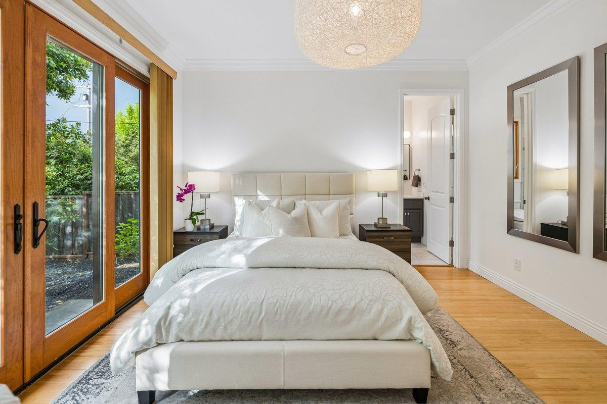 Detail Gallery Image 23 of 59 For 2308 Hillside Dr, Burlingame,  CA 94010 - 4 Beds | 3/1 Baths