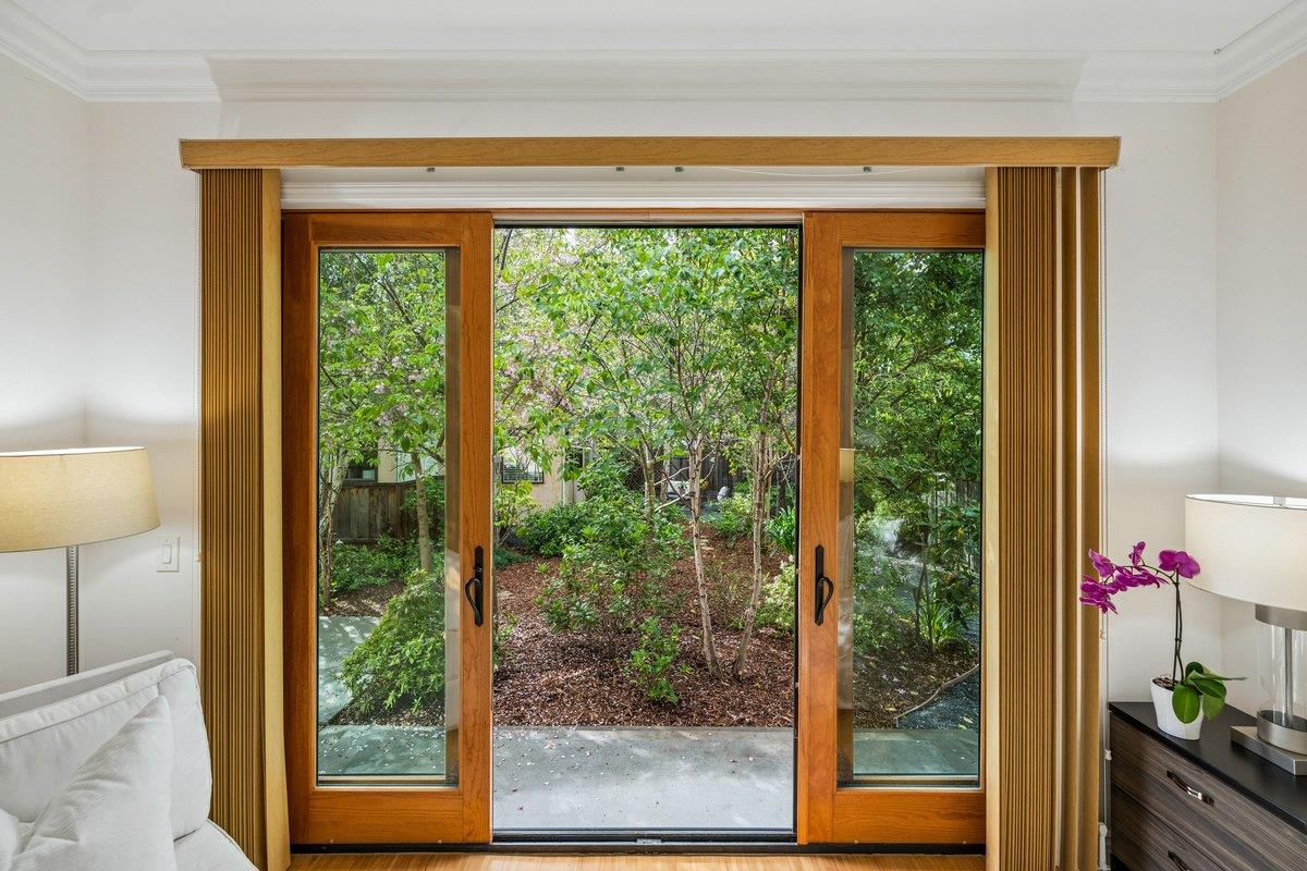 Detail Gallery Image 24 of 59 For 2308 Hillside Dr, Burlingame,  CA 94010 - 4 Beds | 3/1 Baths