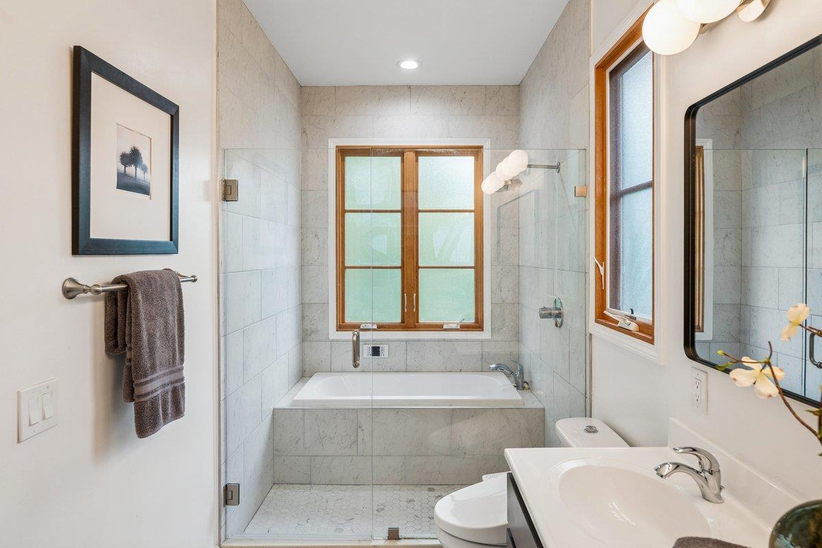 Detail Gallery Image 26 of 59 For 2308 Hillside Dr, Burlingame,  CA 94010 - 4 Beds | 3/1 Baths