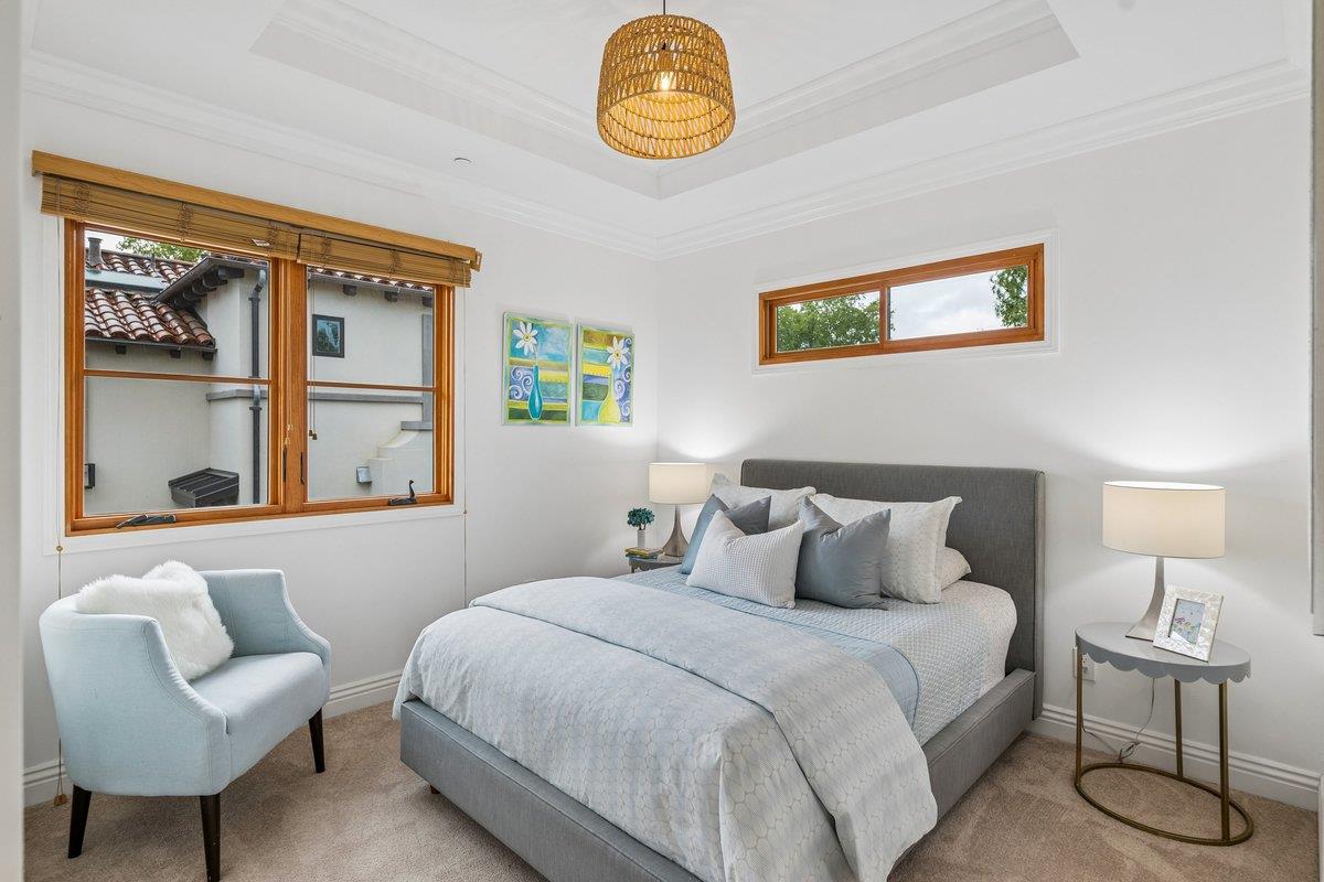 Detail Gallery Image 36 of 59 For 2308 Hillside Dr, Burlingame,  CA 94010 - 4 Beds | 3/1 Baths