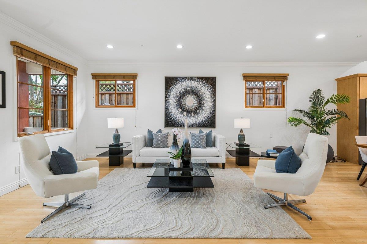 Detail Gallery Image 7 of 59 For 2308 Hillside Dr, Burlingame,  CA 94010 - 4 Beds | 3/1 Baths