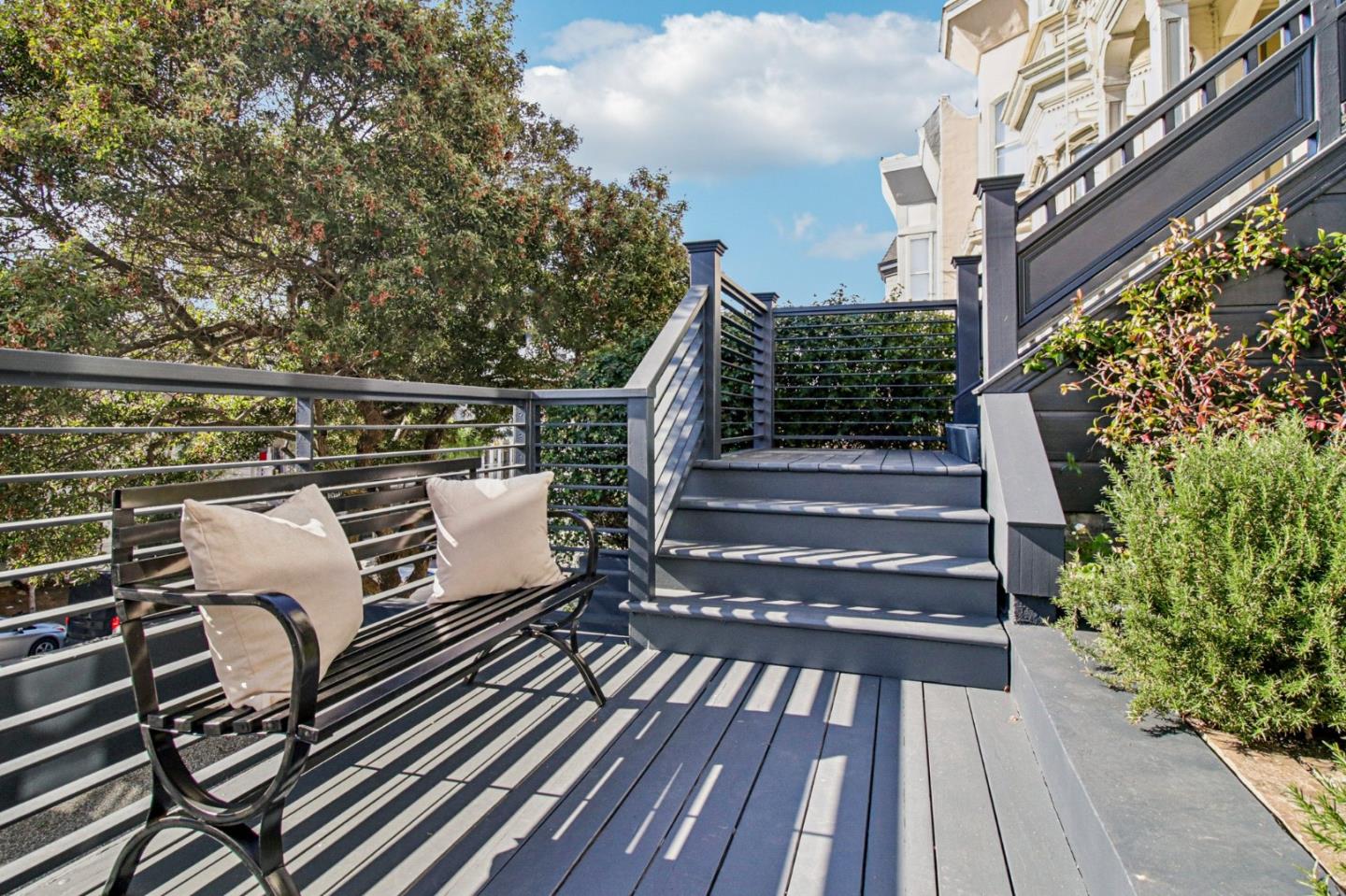 Detail Gallery Image 3 of 78 For 2148 Pine St, San Francisco,  CA 94115 - 4 Beds | 3/1 Baths