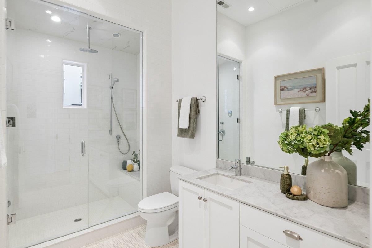 Detail Gallery Image 54 of 78 For 2148 Pine St, San Francisco,  CA 94115 - 4 Beds | 3/1 Baths