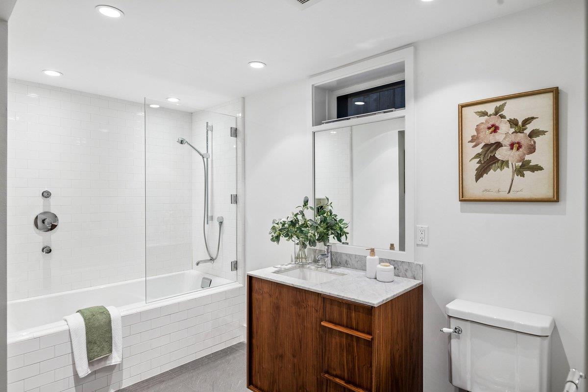 Detail Gallery Image 64 of 78 For 2148 Pine St, San Francisco,  CA 94115 - 4 Beds | 3/1 Baths