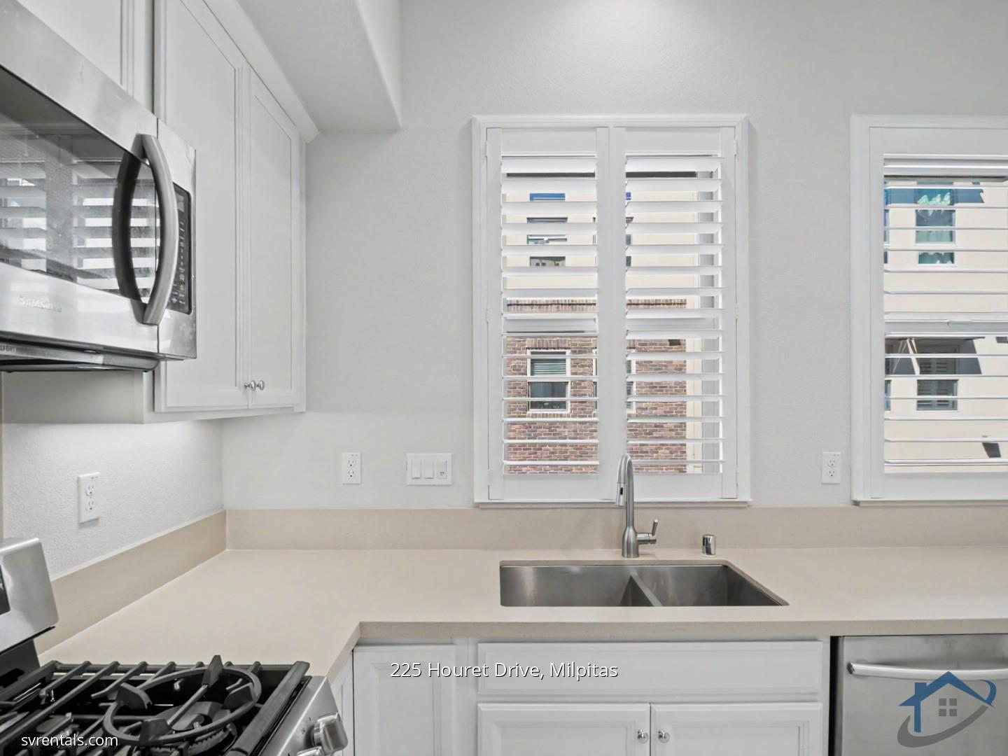 225 Houret Drive, Milpitas, CA, 95035