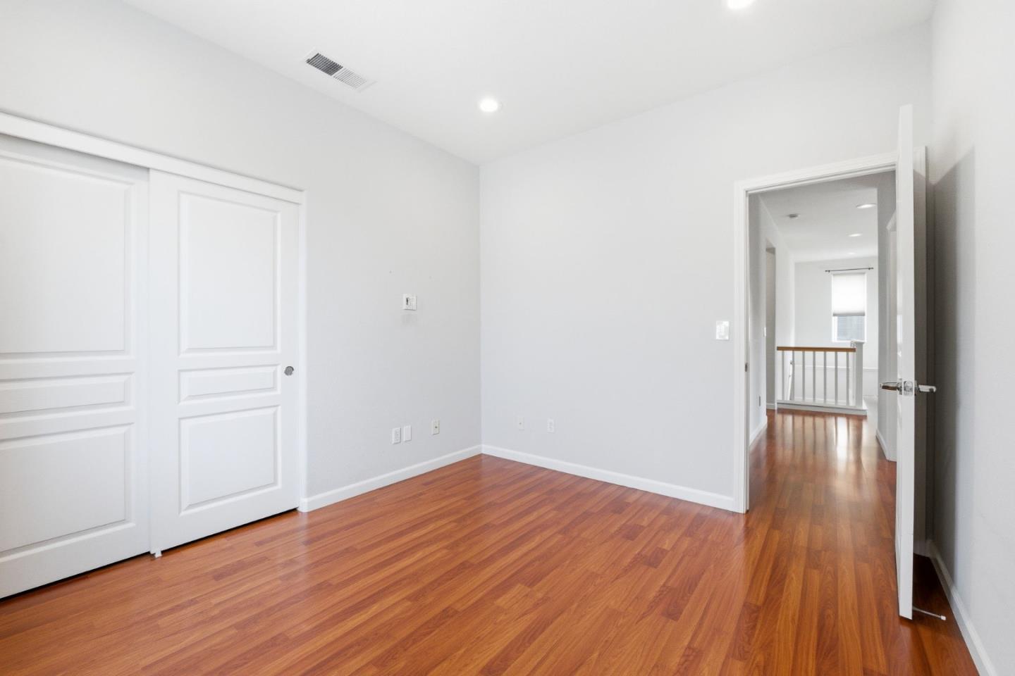 Detail Gallery Image 36 of 41 For 4179 Tobin Cir, Santa Clara,  CA 95054 - 3 Beds | 2/1 Baths