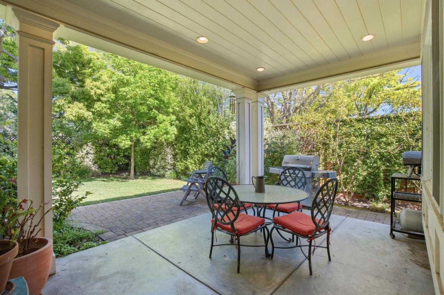 Detail Gallery Image 33 of 42 For 1627 Kentucky St, Redwood City,  CA 94061 - 3 Beds | 2 Baths