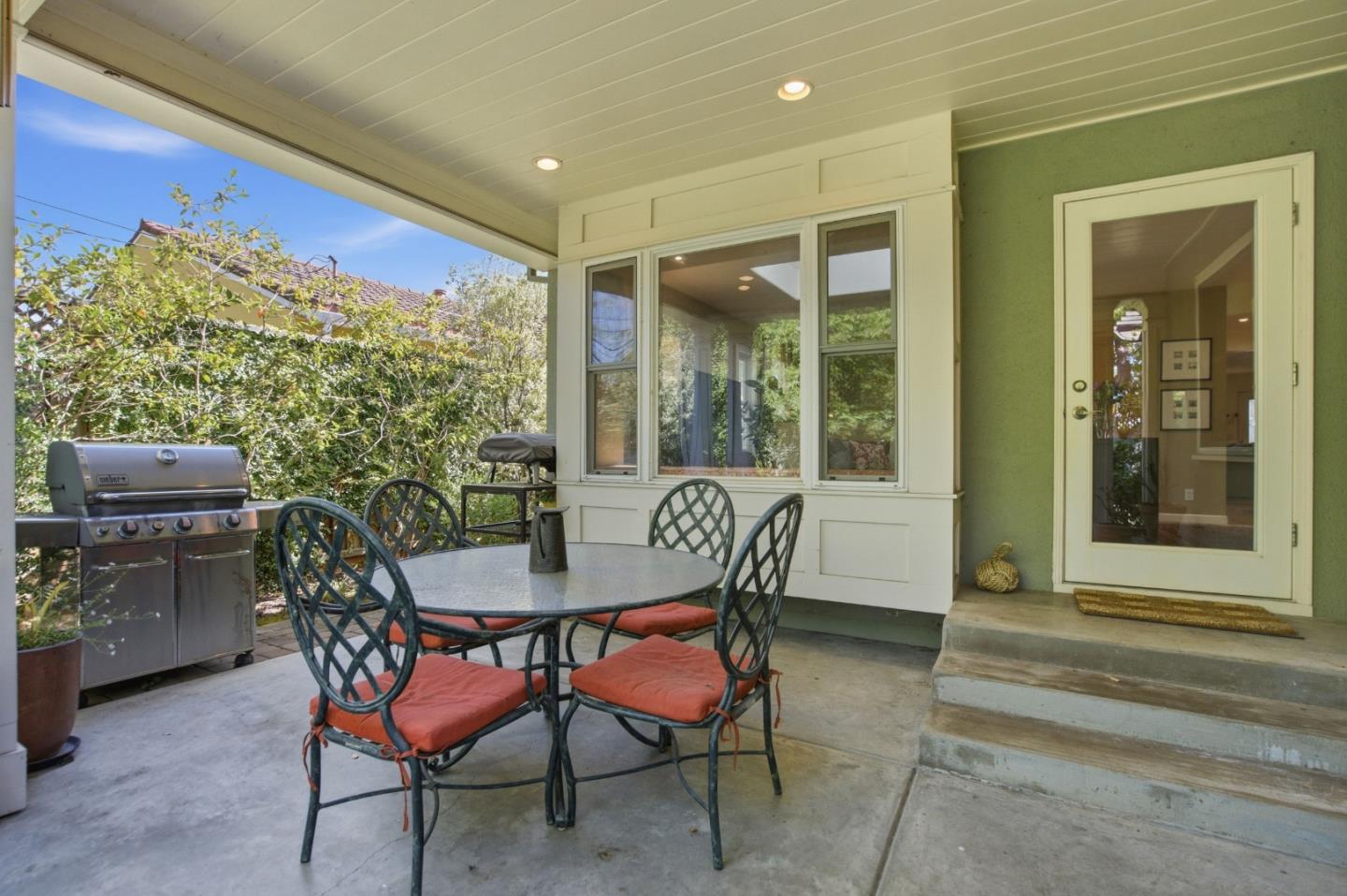 Detail Gallery Image 34 of 42 For 1627 Kentucky St, Redwood City,  CA 94061 - 3 Beds | 2 Baths