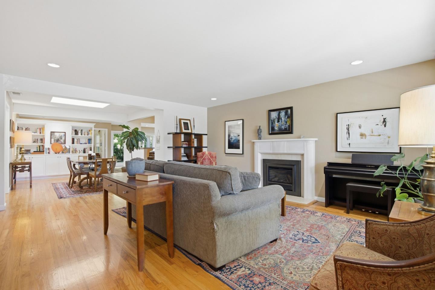 Detail Gallery Image 7 of 42 For 1627 Kentucky St, Redwood City,  CA 94061 - 3 Beds | 2 Baths