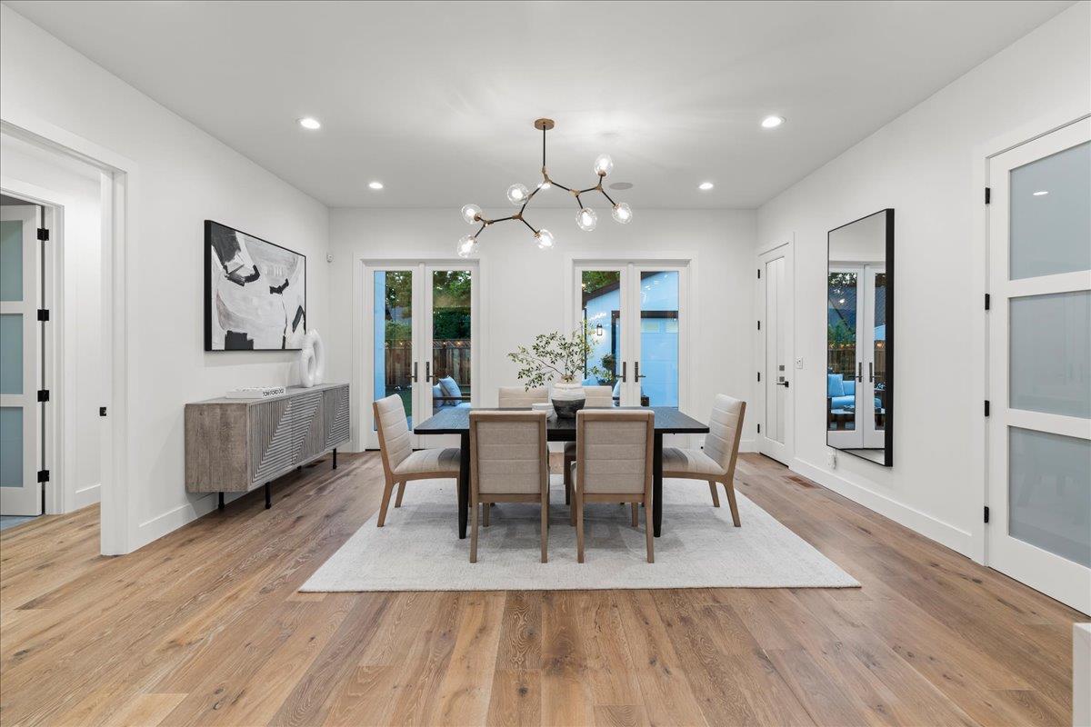 Detail Gallery Image 11 of 59 For 1127 Laurie Ave, San Jose,  CA 95125 - 4 Beds | 3/1 Baths