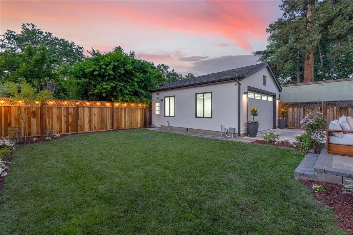 Detail Gallery Image 32 of 59 For 1127 Laurie Ave, San Jose,  CA 95125 - 4 Beds | 3/1 Baths