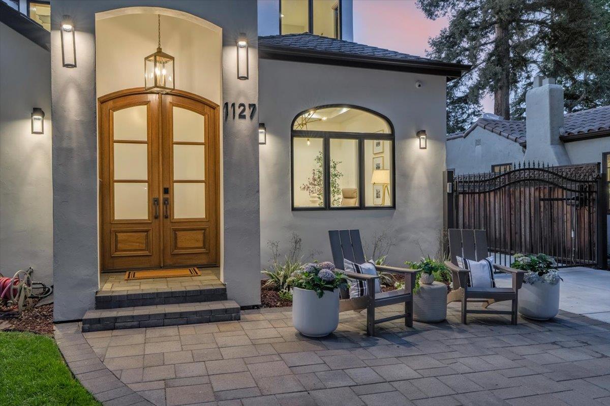 Detail Gallery Image 4 of 59 For 1127 Laurie Ave, San Jose,  CA 95125 - 4 Beds | 3/1 Baths