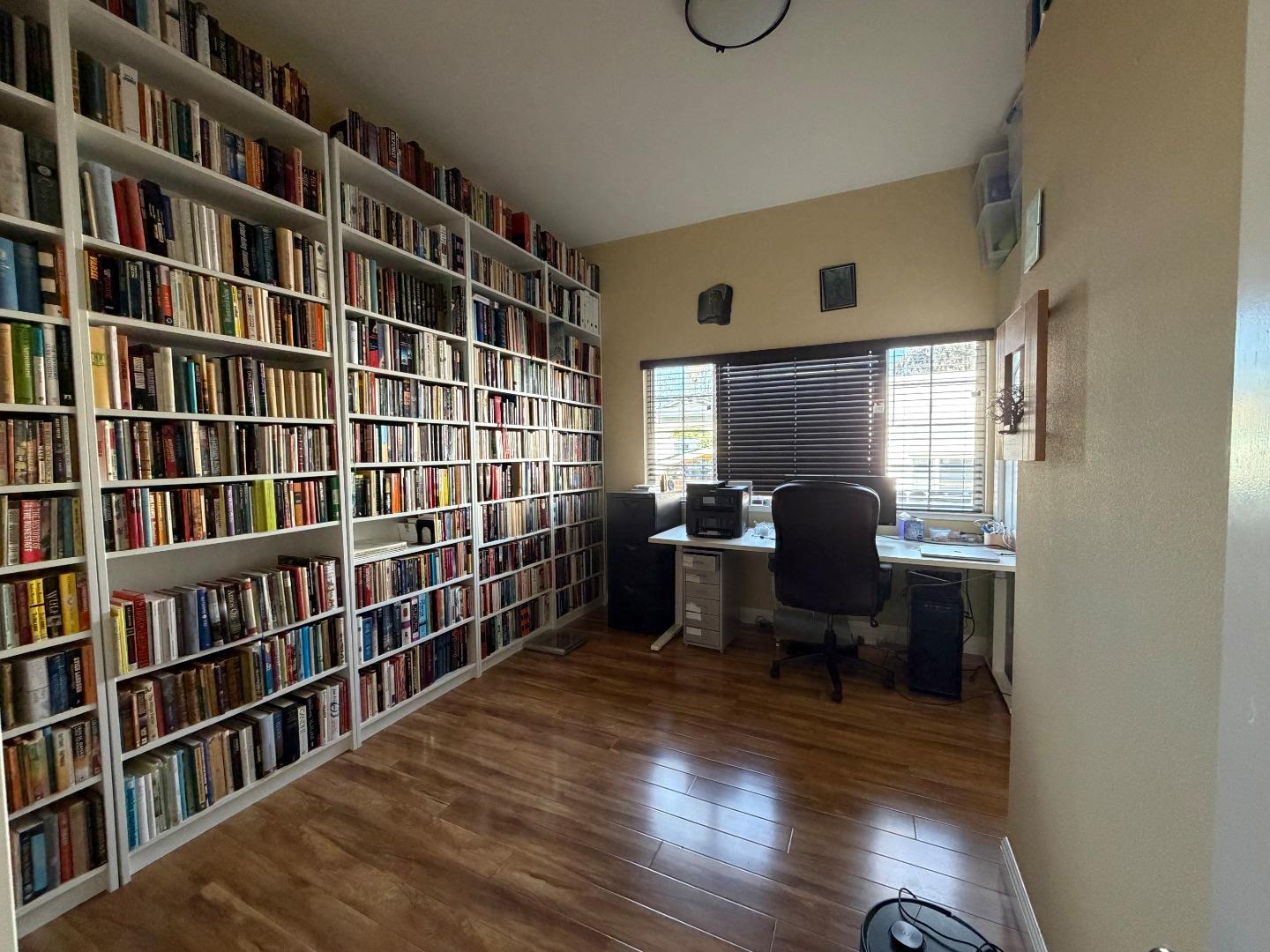 Detail Gallery Image 13 of 15 For 139 Brooklyn Ave, San Jose,  CA 95128 - 4 Beds | 3 Baths