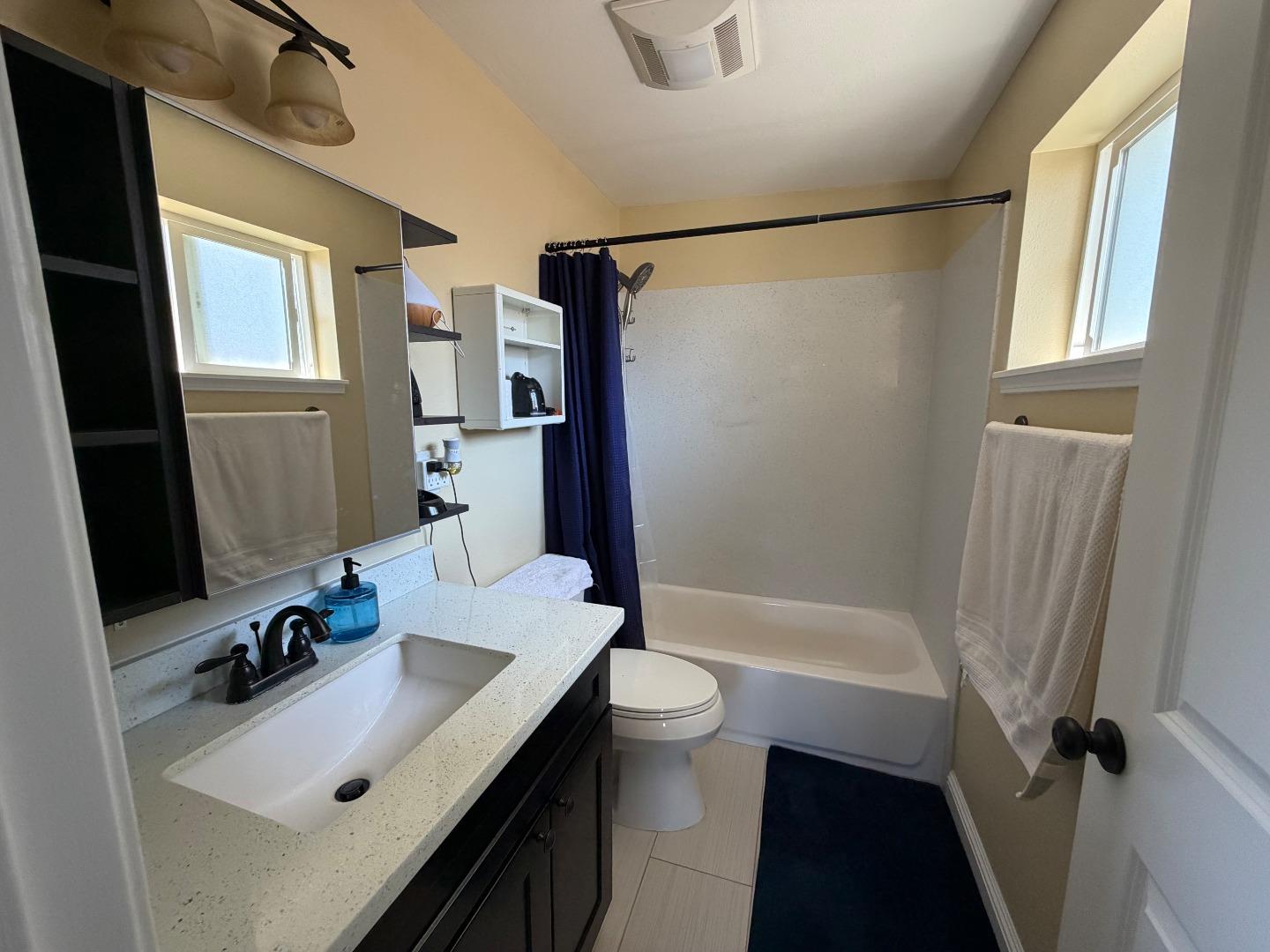 Detail Gallery Image 9 of 15 For 139 Brooklyn Ave, San Jose,  CA 95128 - 4 Beds | 3 Baths