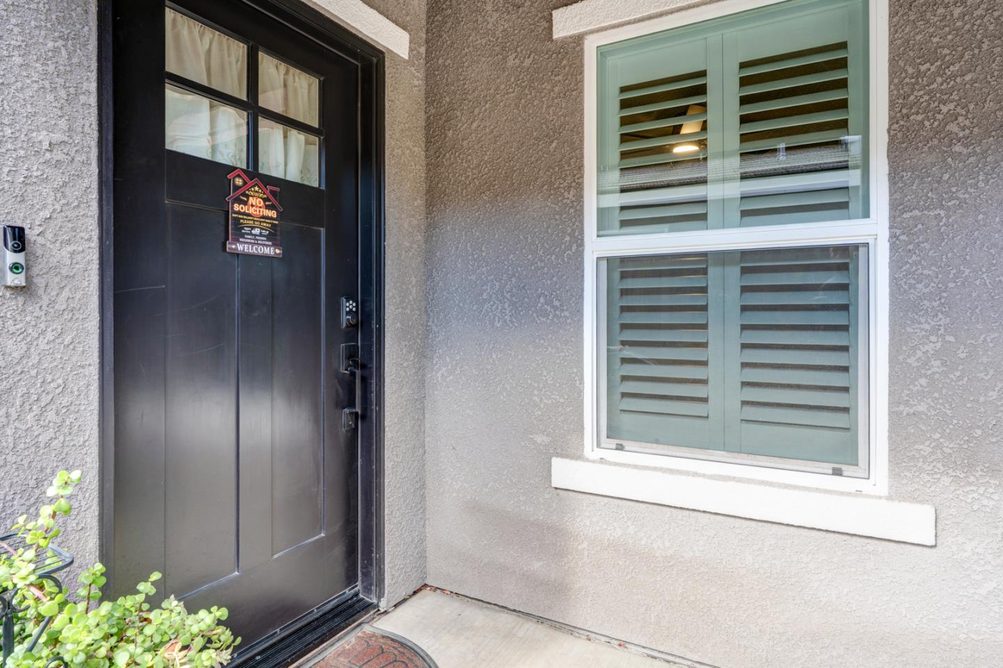 Detail Gallery Image 13 of 61 For Sansoni St, Los Banos,  CA 93635 - 5 Beds | 3/1 Baths