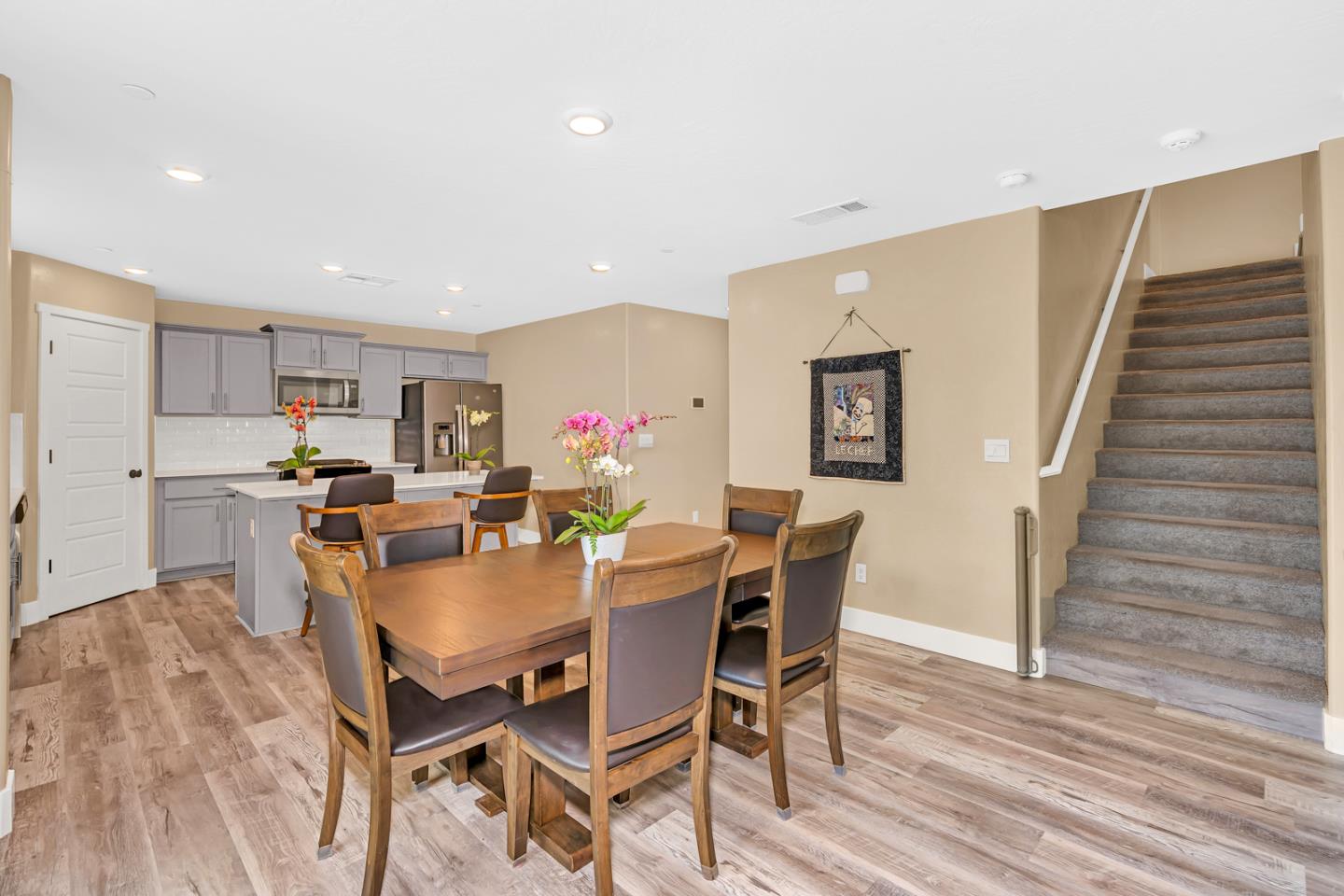 Detail Gallery Image 27 of 61 For Sansoni St, Los Banos,  CA 93635 - 5 Beds | 3/1 Baths