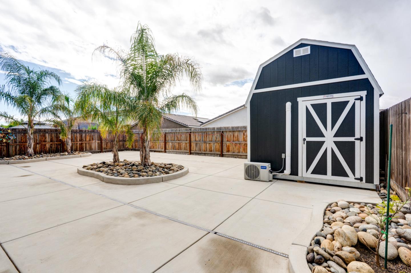 Detail Gallery Image 56 of 61 For Sansoni St, Los Banos,  CA 93635 - 5 Beds | 3/1 Baths