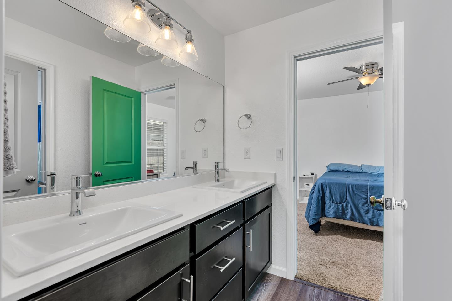 Detail Gallery Image 17 of 26 For Patricia Ct, Los Banos,  CA 93635 - 4 Beds | 3 Baths