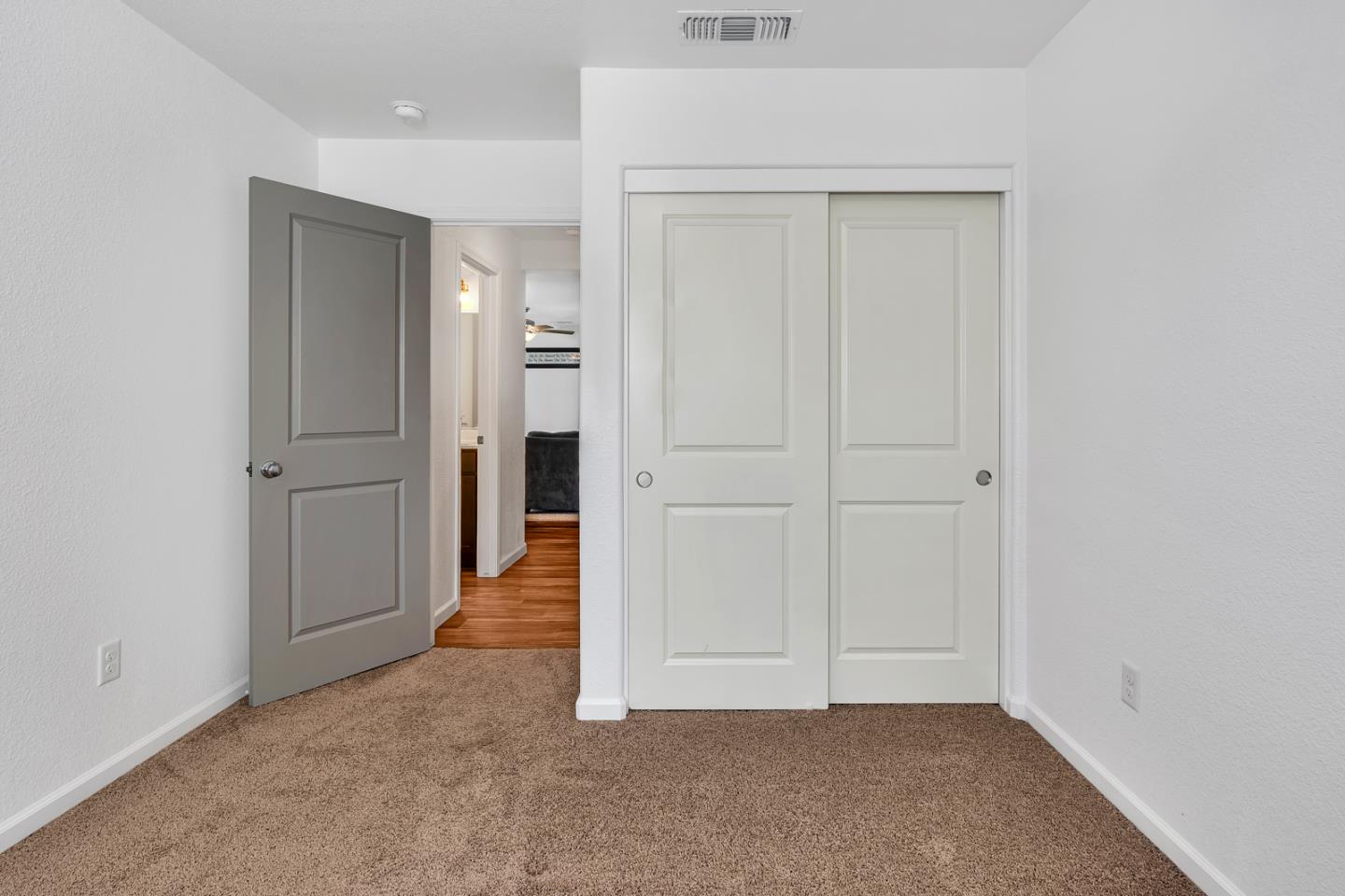 Detail Gallery Image 25 of 26 For Patricia Ct, Los Banos,  CA 93635 - 4 Beds | 3 Baths