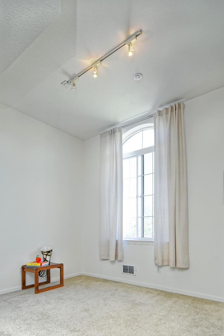 Detail Gallery Image 21 of 36 For 516 Martha St #207,  San Jose,  CA 95112 - 1 Beds | 1 Baths