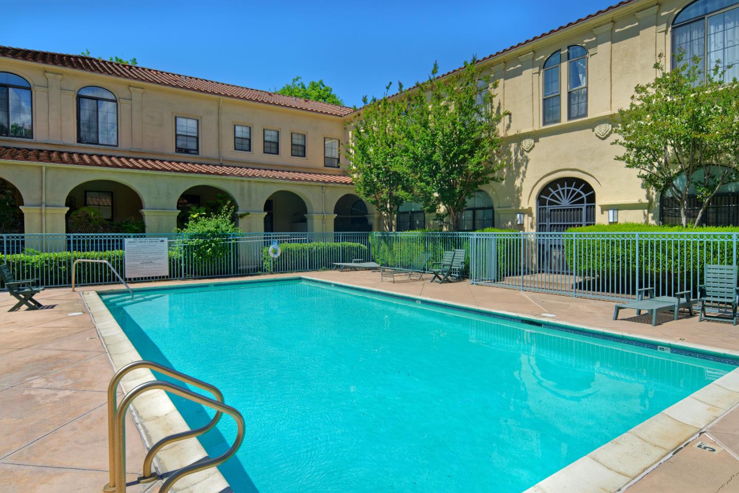 Detail Gallery Image 24 of 36 For 516 Martha St #207,  San Jose,  CA 95112 - 1 Beds | 1 Baths