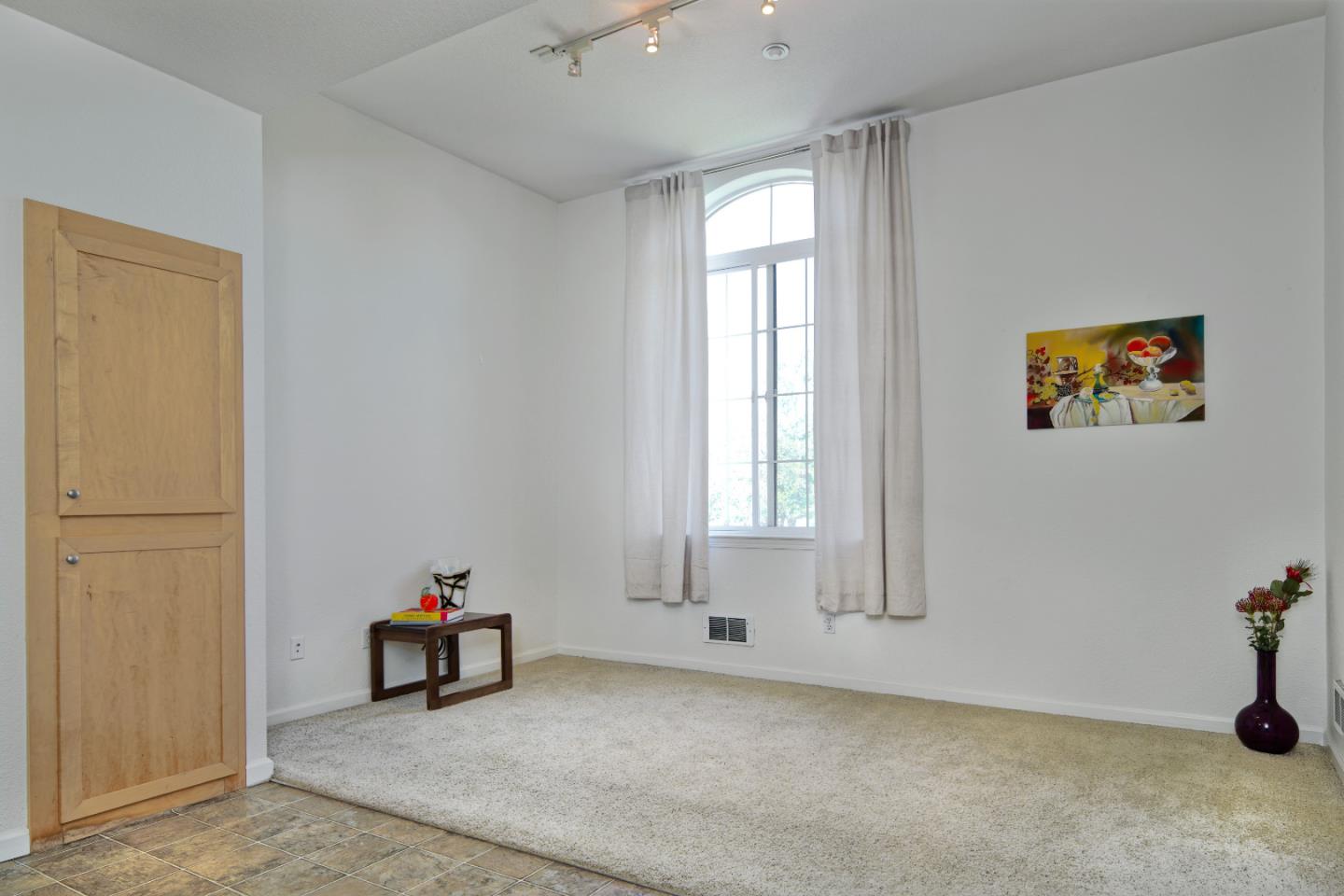 Detail Gallery Image 8 of 36 For 516 Martha St #207,  San Jose,  CA 95112 - 1 Beds | 1 Baths