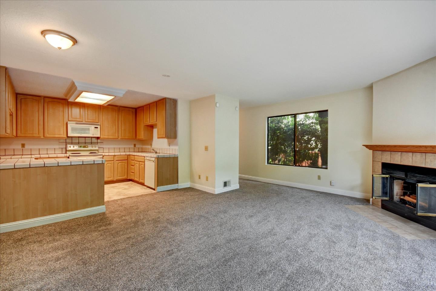 Photo #10: ML82043345 Listing: Photo #10