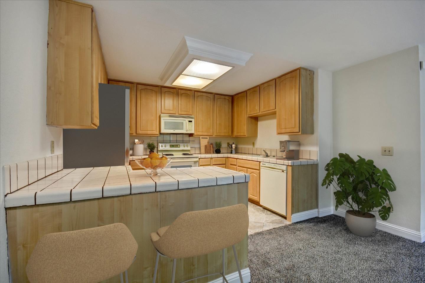 Photo #7: ML82043345 Listing: Photo #7