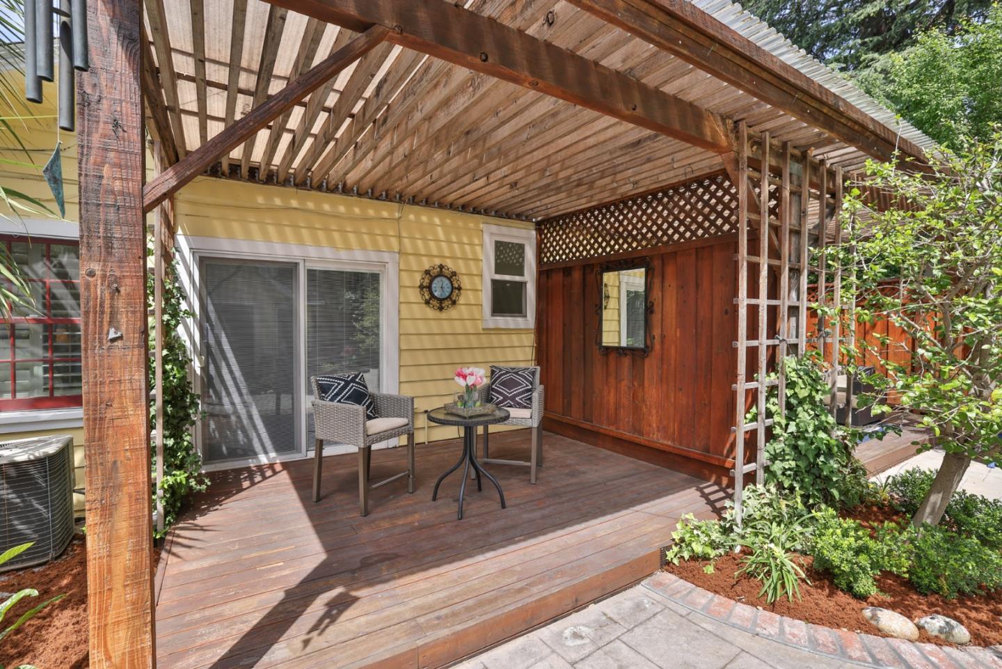 Detail Gallery Image 30 of 37 For 20 Clayton, San Jose,  CA 95110 - 2 Beds | 2 Baths