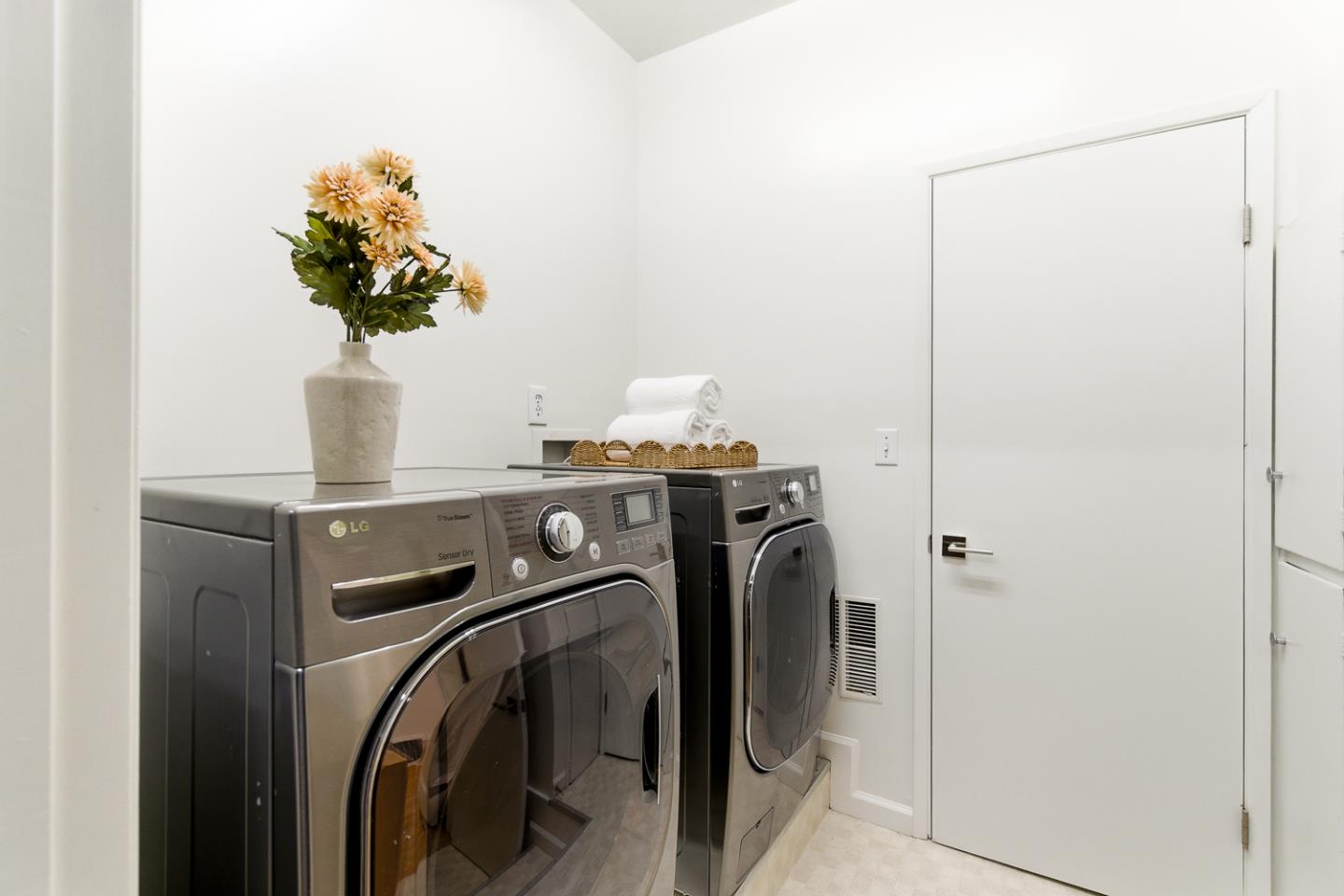 601 Corbett Ave, San Francisco, CA 94114 photo 29