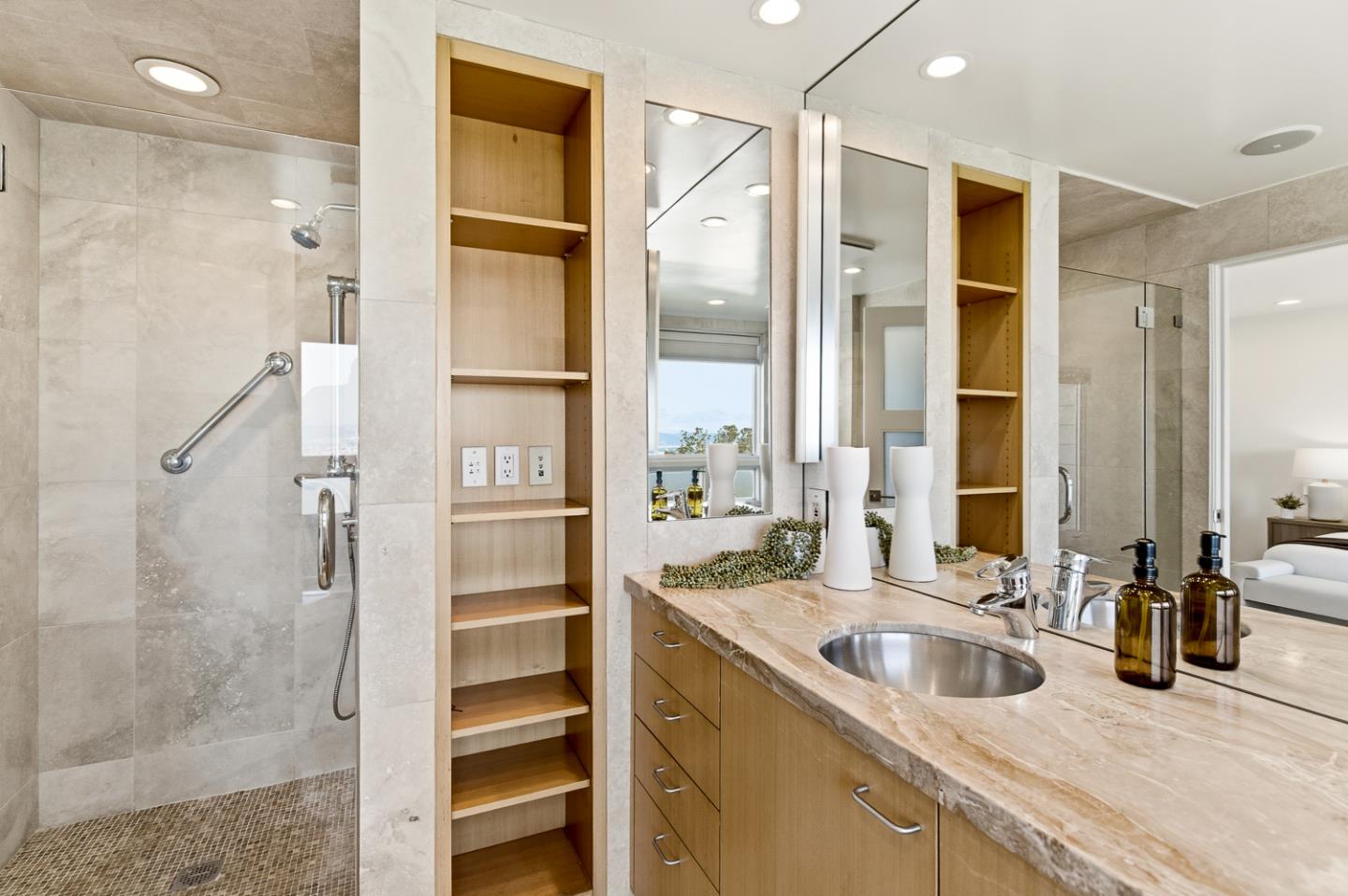 601 Corbett Ave, San Francisco, CA 94114 photo 43