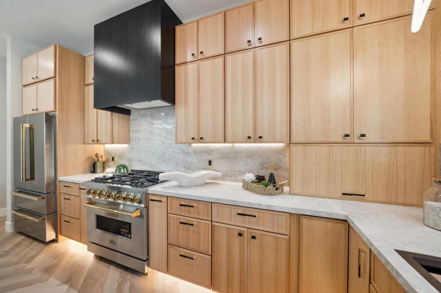 Detail Gallery Image 19 of 70 For 215 Lauella Ct, Mountain View,  CA 94041 - 3 Beds | 2/1 Baths