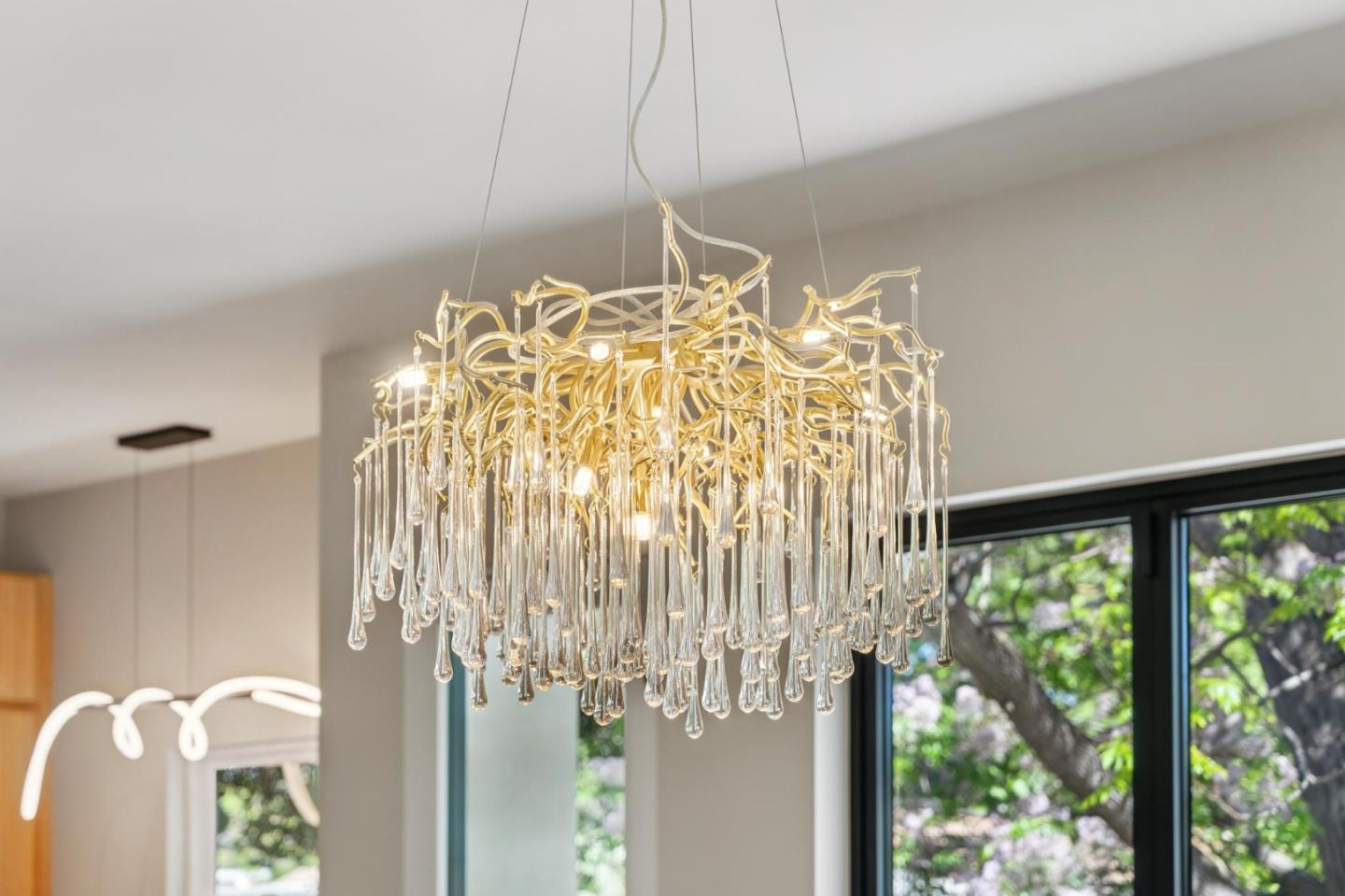 Detail Gallery Image 25 of 70 For 215 Lauella Ct, Mountain View,  CA 94041 - 3 Beds | 2/1 Baths