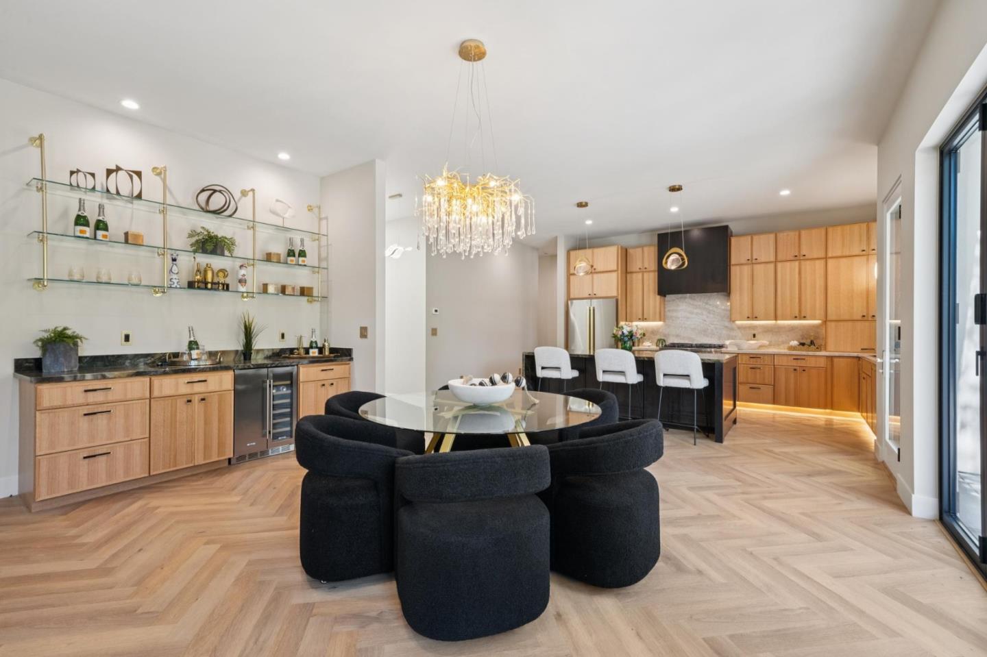 Detail Gallery Image 26 of 70 For 215 Lauella Ct, Mountain View,  CA 94041 - 3 Beds | 2/1 Baths