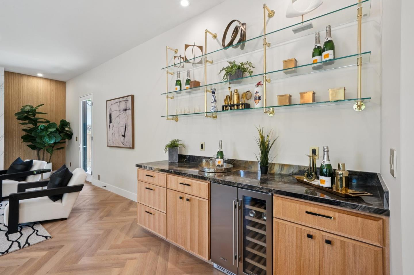 Detail Gallery Image 28 of 70 For 215 Lauella Ct, Mountain View,  CA 94041 - 3 Beds | 2/1 Baths