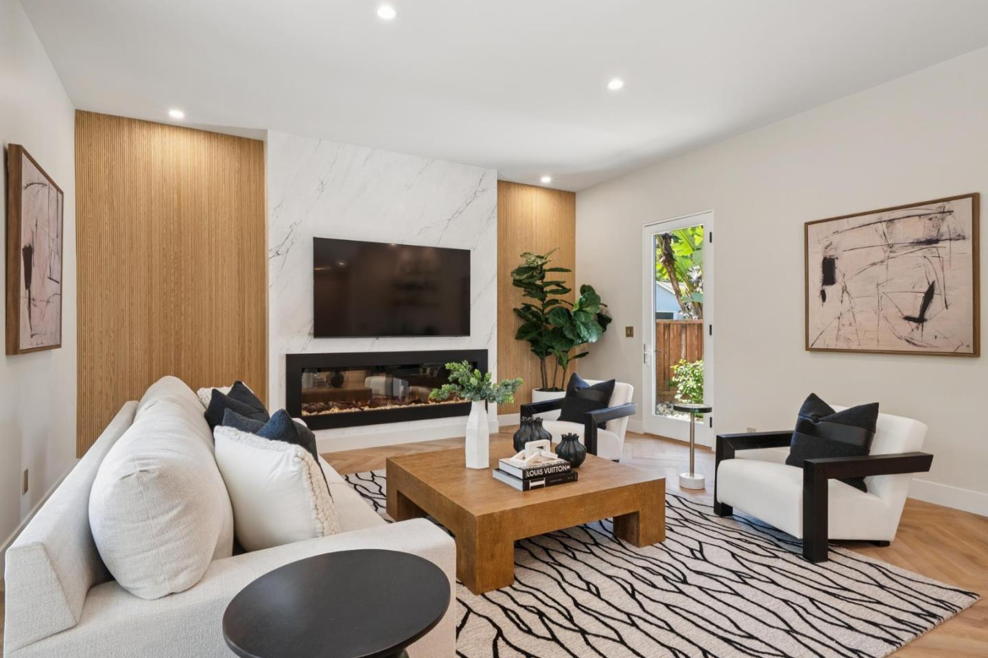 Detail Gallery Image 32 of 70 For 215 Lauella Ct, Mountain View,  CA 94041 - 3 Beds | 2/1 Baths