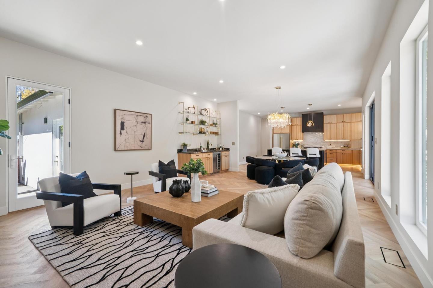 Detail Gallery Image 33 of 70 For 215 Lauella Ct, Mountain View,  CA 94041 - 3 Beds | 2/1 Baths