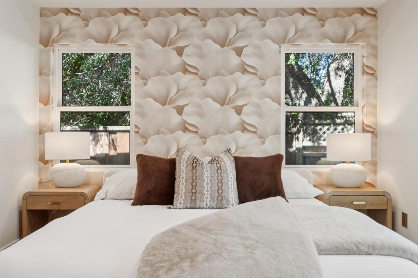 Detail Gallery Image 36 of 70 For 215 Lauella Ct, Mountain View,  CA 94041 - 3 Beds | 2/1 Baths