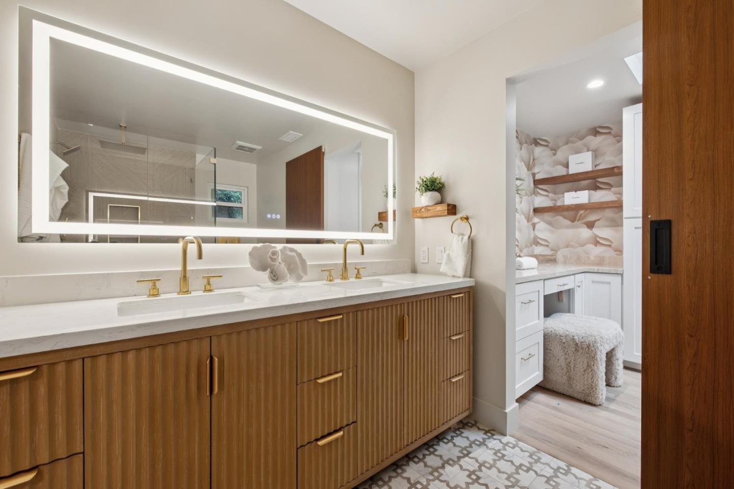 Detail Gallery Image 39 of 70 For 215 Lauella Ct, Mountain View,  CA 94041 - 3 Beds | 2/1 Baths