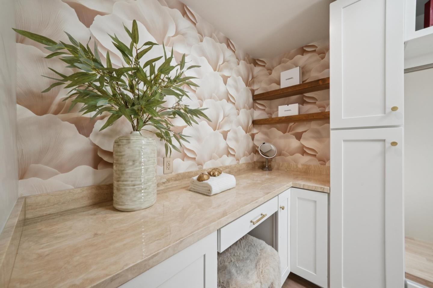 Detail Gallery Image 45 of 70 For 215 Lauella Ct, Mountain View,  CA 94041 - 3 Beds | 2/1 Baths