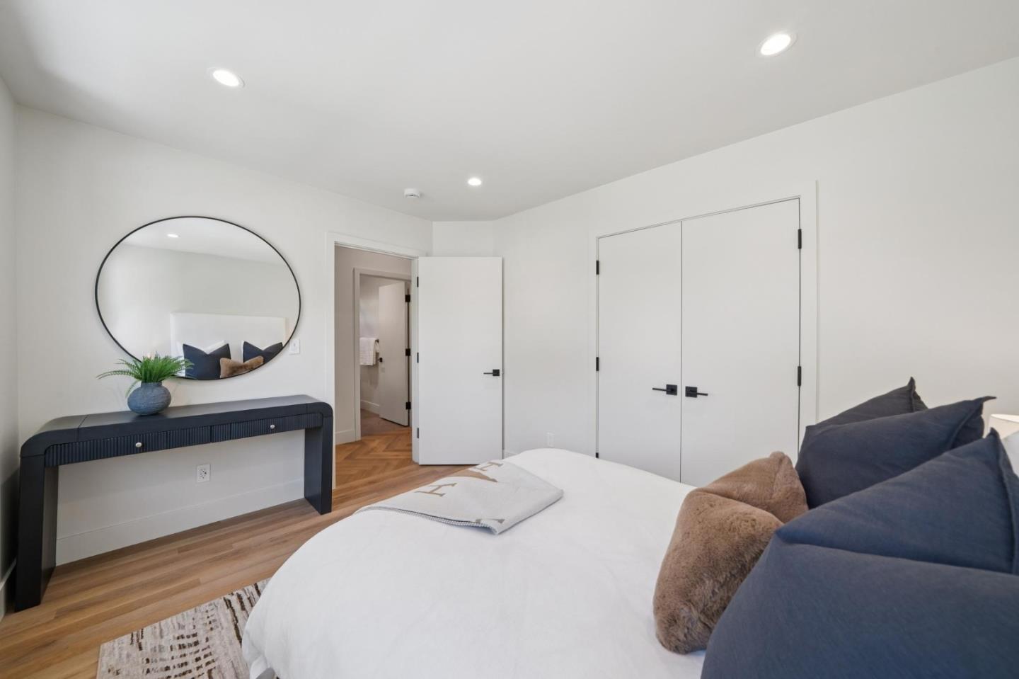 Detail Gallery Image 47 of 70 For 215 Lauella Ct, Mountain View,  CA 94041 - 3 Beds | 2/1 Baths